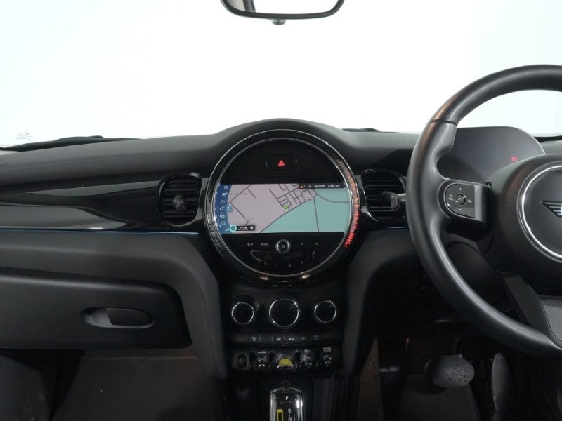 Used MINI Hatch 2022 for sale - 77918149: Photo 8