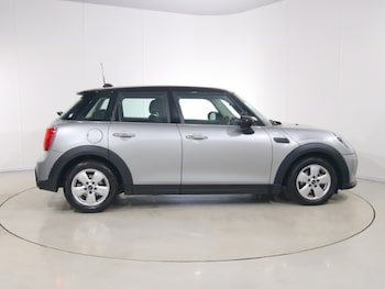 Used MINI Hatch 2023 for sale - 78411992: Photo