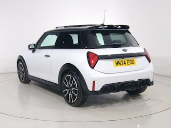 Used MINI Cooper 2024 for sale - 78606924: Photo