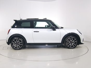 Used MINI Cooper 2024 for sale - 78606924: Photo