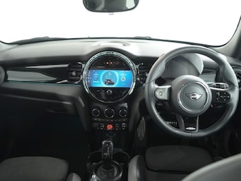 Used MINI Hatch 2023 for sale - 79140599: Photo