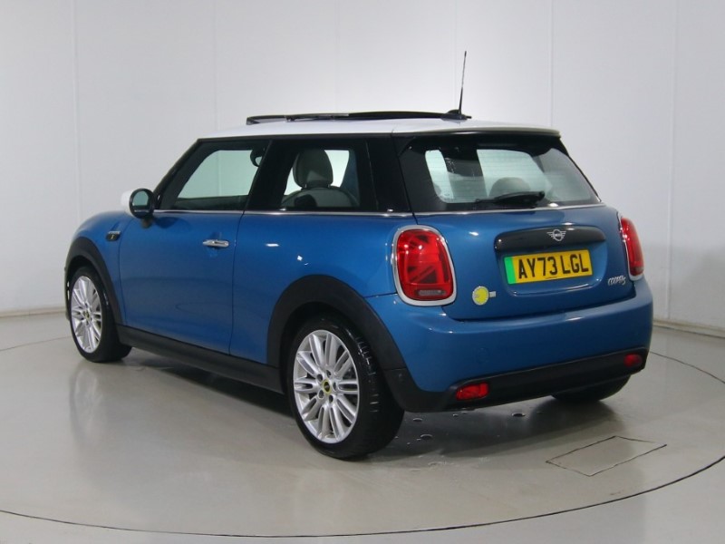 Used MINI Hatch 2023 for sale - 76981410: Photo 2