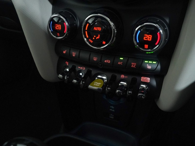 Used MINI Hatch 2023 for sale - 76981410: Photo 24