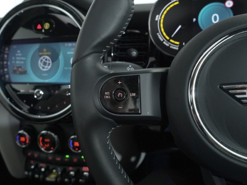 Used MINI Hatch 2023 for sale - 76981410: Photo 25