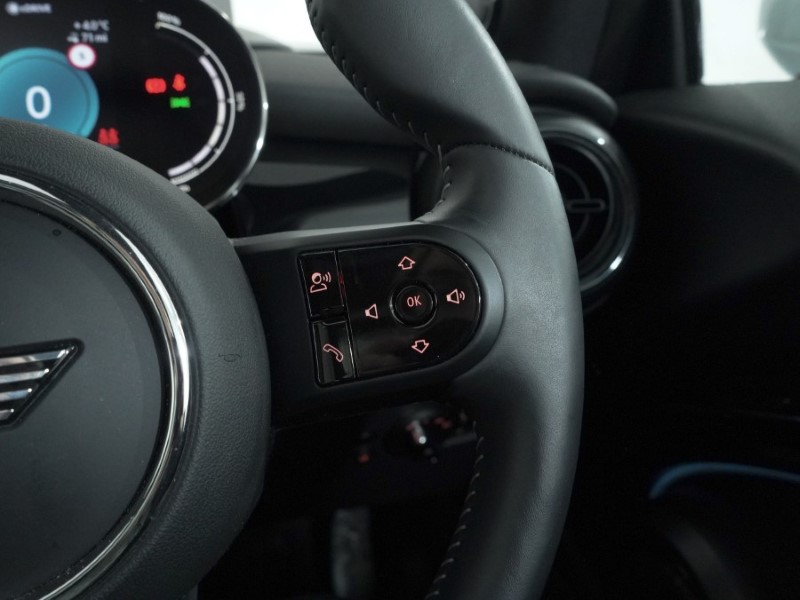 Used MINI Hatch 2023 for sale - 76981410: Photo 26