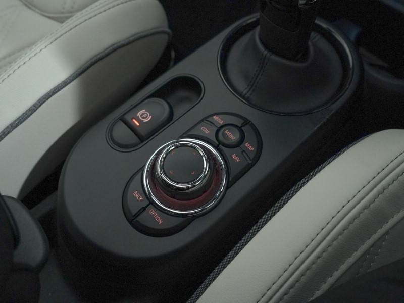 Used MINI Hatch 2023 for sale - 76981410: Photo 27