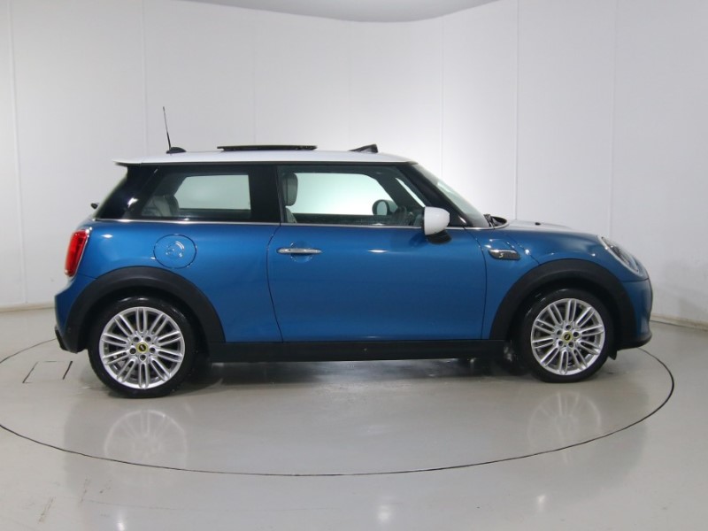 Used MINI Hatch 2023 for sale - 76981410: Photo 3