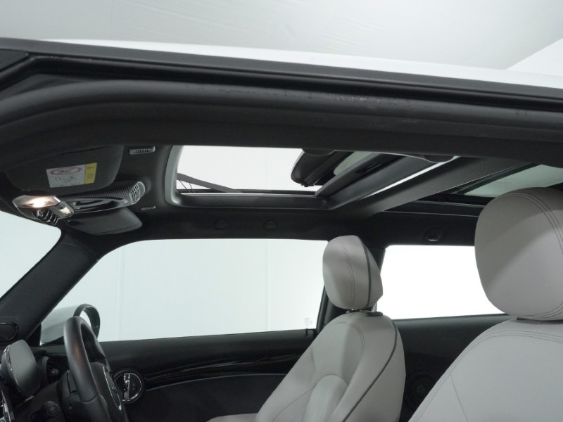 Used MINI Hatch 2023 for sale - 76981410: Photo 52