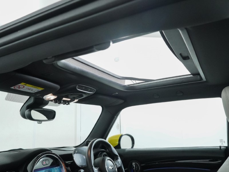 Used MINI Hatch 2022 for sale - 76981983: Photo 17