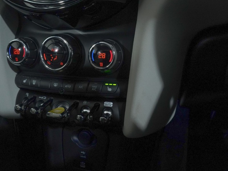 Used MINI Hatch 2022 for sale - 76981983: Photo 30