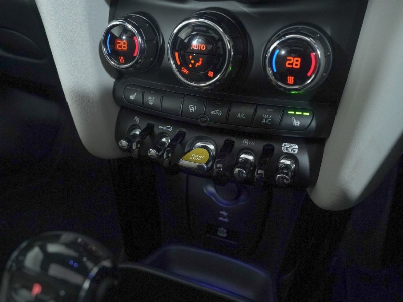 Used MINI Hatch 2022 for sale - 76981983: Photo 31