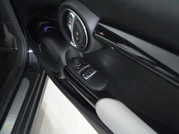 Used MINI Hatch 2022 for sale - 76981983: Photo