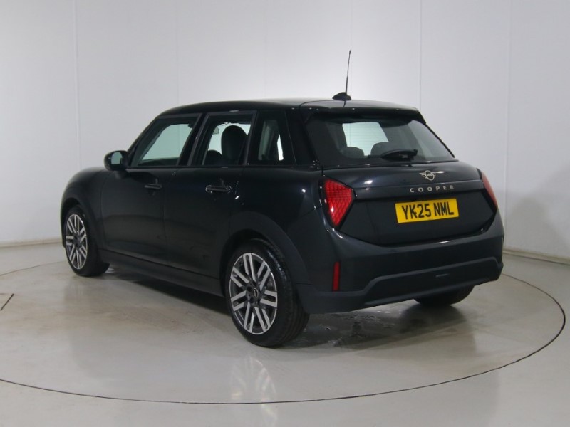 Used MINI Cooper 2025 for sale - 77492788: Photo 2