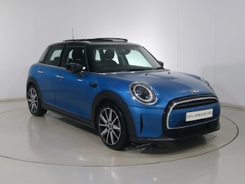 Used MINI Hatch 2022 for sale - 76981620: Photo