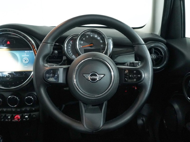 Used MINI Hatch 2022 for sale - 76981620: Photo 5