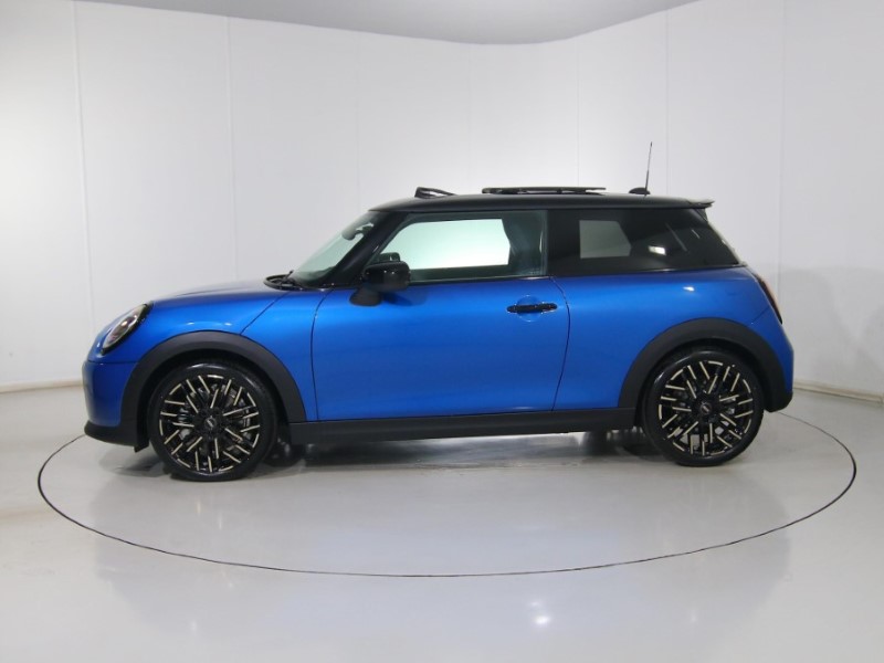 Used MINI Cooper 2025 for sale - 76981834: Photo 35