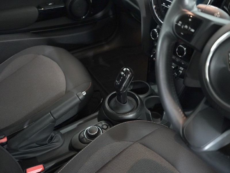 Used MINI Hatch 2022 for sale - 77420519: Photo 10