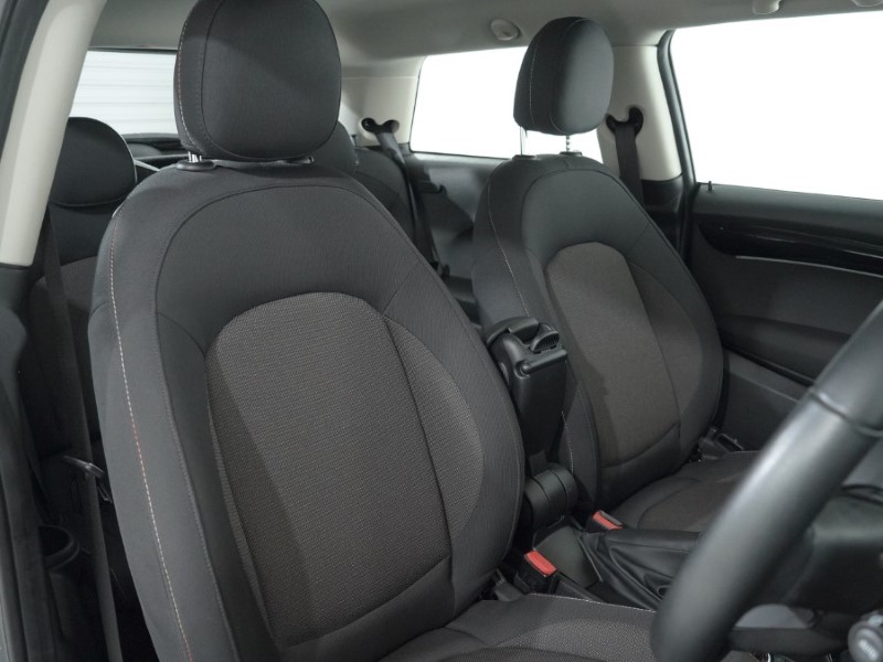 Used MINI Hatch 2022 for sale - 77420519: Photo 11