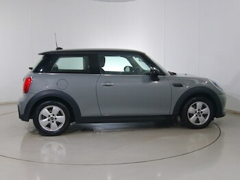 Used MINI Hatch 2022 for sale - 77420519: Photo