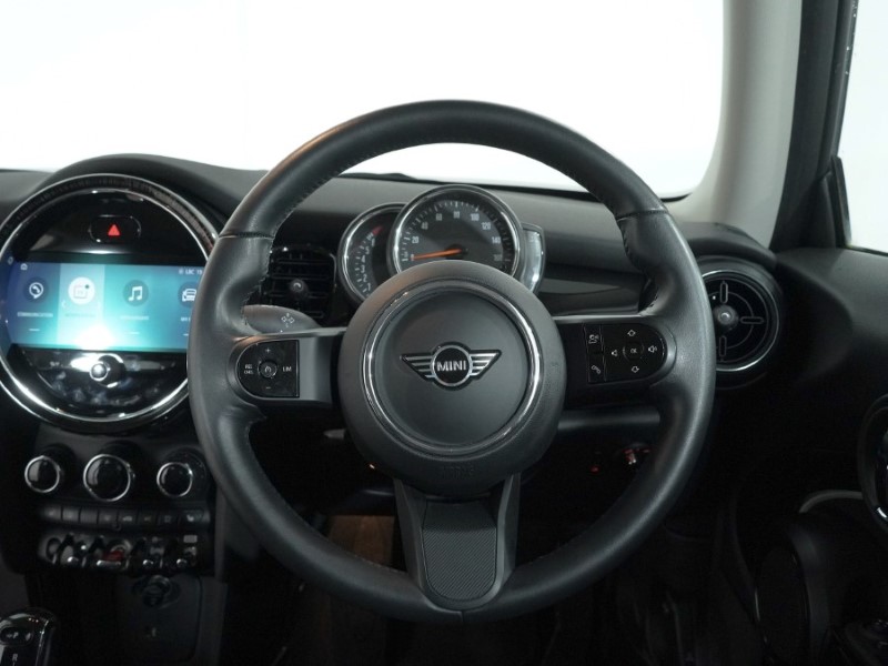 Used MINI Hatch 2022 for sale - 77420519: Photo 5