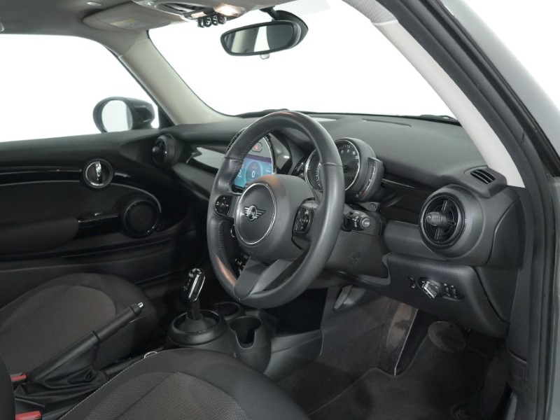 Used MINI Hatch 2022 for sale - 77420519: Photo 6