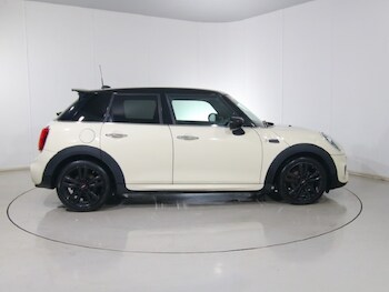 Used MINI Hatch 2020 for sale - 76980977: Photo