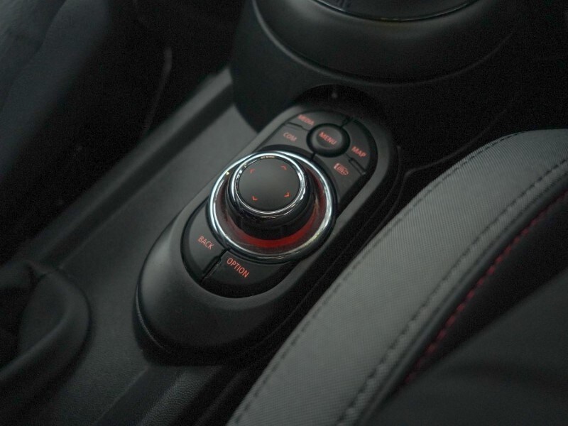 Used MINI Convertible 2024 for sale - 77103441: Photo 24