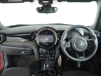 Used MINI Convertible 2024 for sale - 77103441: Photo