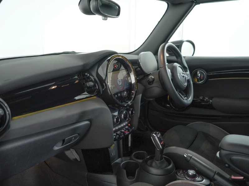 Used MINI Convertible 2024 for sale - 77103441: Photo 7