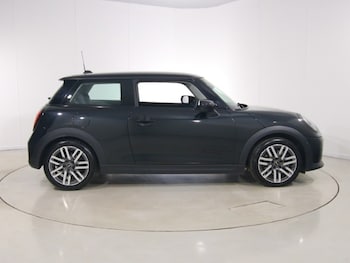 Used MINI Cooper 2025 for sale - 78468012: Photo