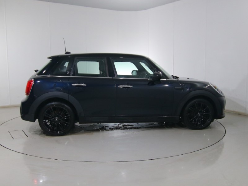 Used MINI Hatch 2022 for sale - 77248136: Photo 3