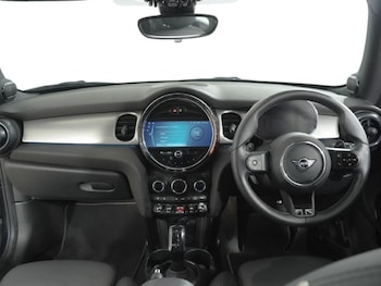 Used MINI Hatch 2023 for sale - 78925826: Photo