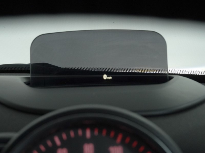 Used MINI Hatch 2018 for sale - 76982355: Photo 17