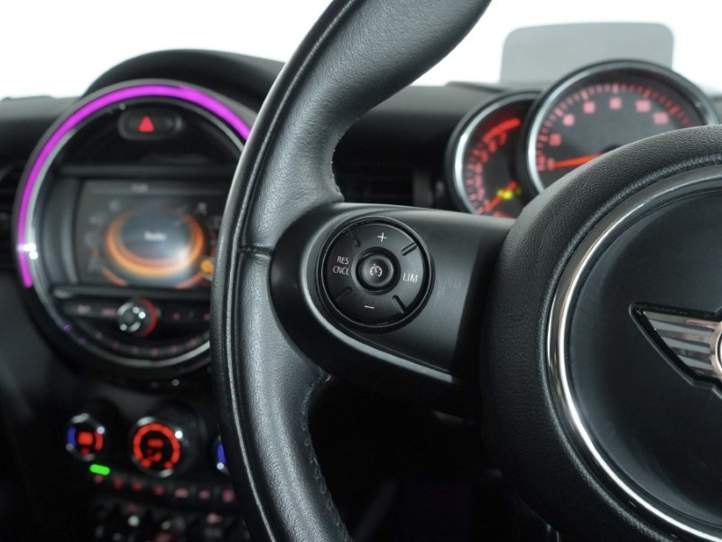 Used MINI Hatch 2018 for sale - 76982355: Photo 22