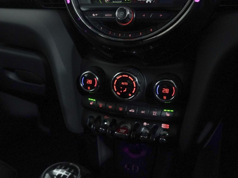 Used MINI Hatch 2018 for sale - 76982355: Photo 26