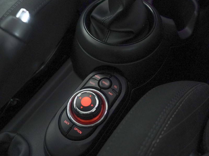 Used MINI Hatch 2018 for sale - 76982355: Photo 48