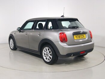 Used MINI Hatch 2018 for sale - 78468016: Photo
