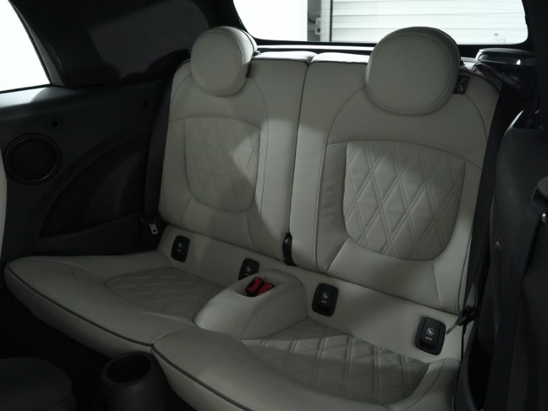 Used MINI Convertible 2022 for sale - 77435252: Photo 12