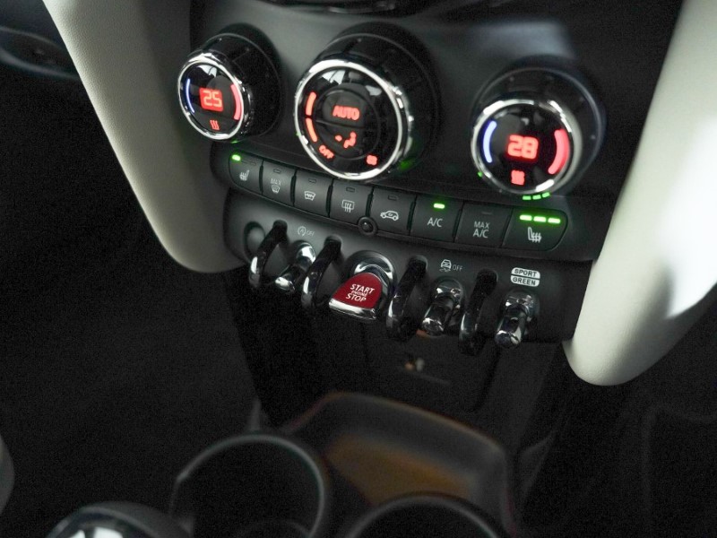 Used MINI Convertible 2022 for sale - 77435252: Photo 20