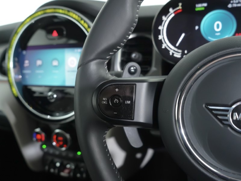 Used MINI Convertible 2022 for sale - 77435252: Photo 21