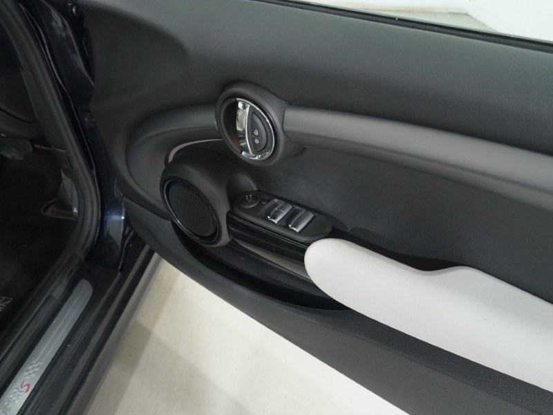 Used MINI Convertible 2022 for sale - 77435252: Photo 52