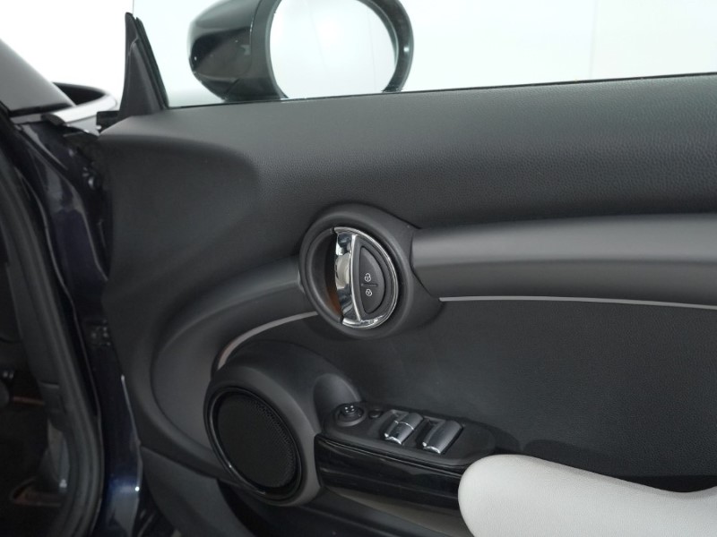 Used MINI Convertible 2022 for sale - 77435252: Photo 53