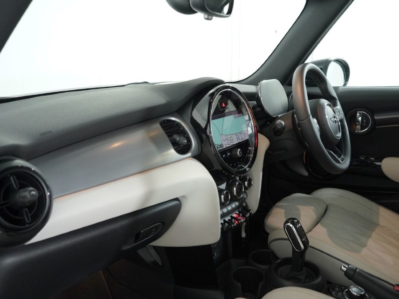 Used MINI Convertible 2022 for sale - 77435252: Photo 7