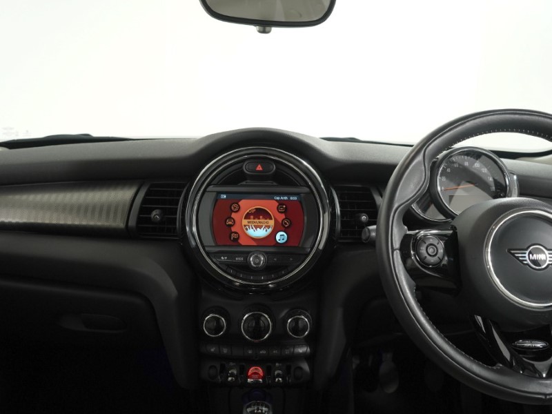 Used MINI Hatch 2019 for sale - 78038819: Photo 8