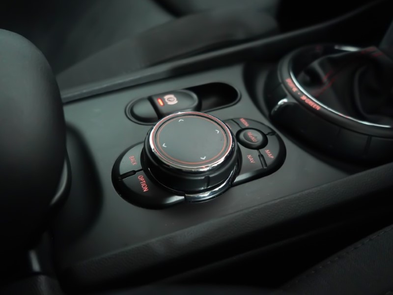 Used MINI Clubman 2017 for sale - 77732689: Photo 24