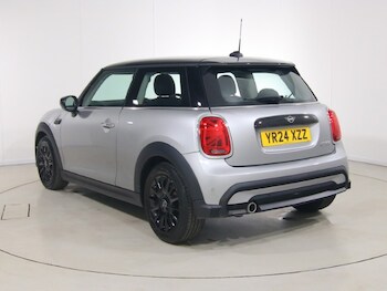 Used MINI Hatch 2024 for sale - 78468014: Photo