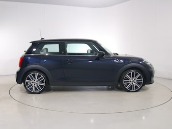 Used MINI Hatch 2022 for sale - 78520072: Photo
