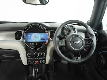 Used MINI Hatch 2022 for sale - 78520072: Photo