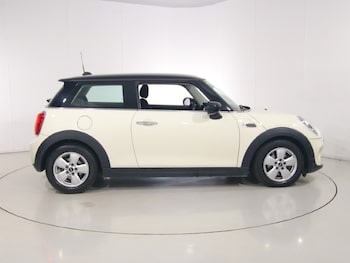 Used MINI Hatch 2020 for sale - 79504515: Photo