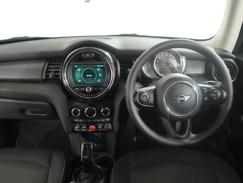 Used MINI Hatch 2020 for sale - 79504515: Photo